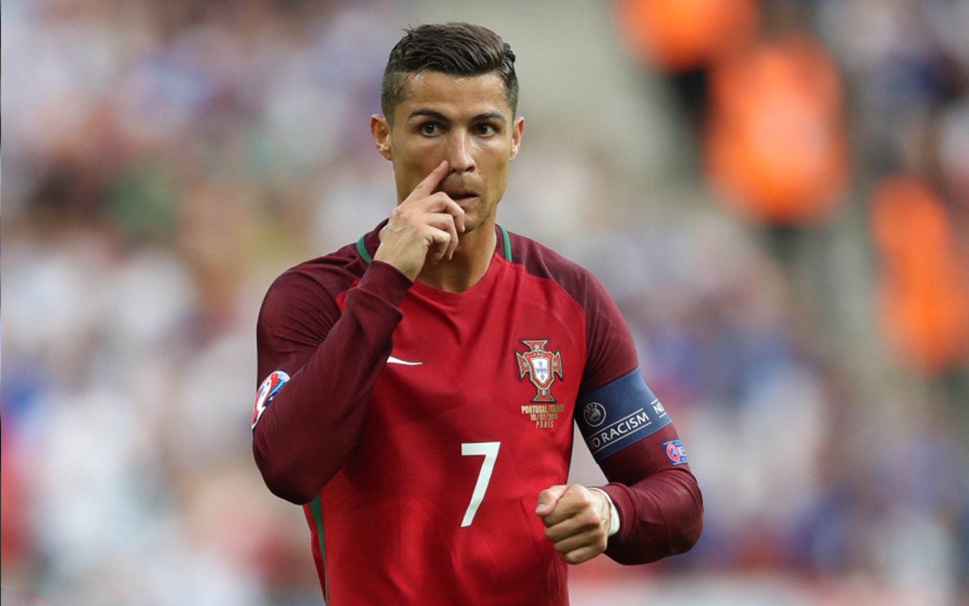 开云体育APP下载-绝地反击！汉密尔顿领军梅赛德斯，于西班牙上演史诗级横扫红牛